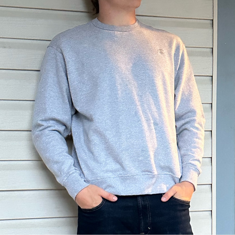 XL Champion crewneck sweatshirt